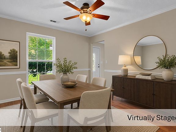 3rd image of 342 Riverside Chase Cir