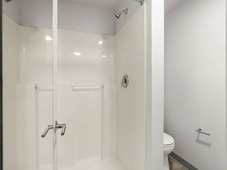 1806-1812 12th Ave Apartments — Photo 15