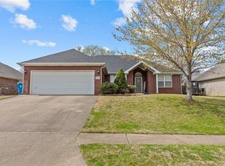 508 SW Maidstone Ave, Bentonville, AR 72712