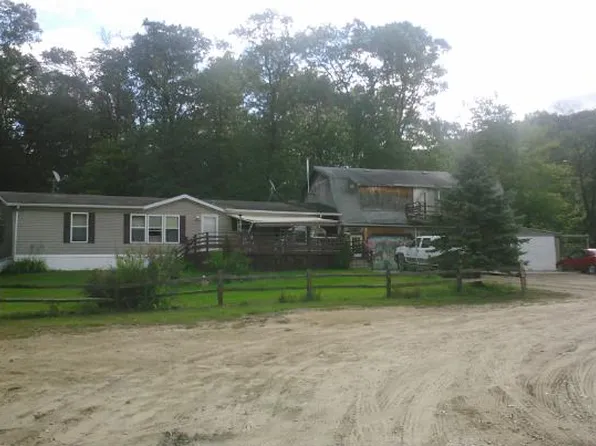 N1022 385th St, Maiden Rock, WI 54750