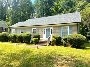 5107 Coltsfoot Rd, Greensboro, NC 27455