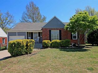 1725 S Columbia Pl, Tulsa, OK 74104