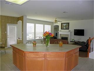 4th image of 3501 Abelia Dr