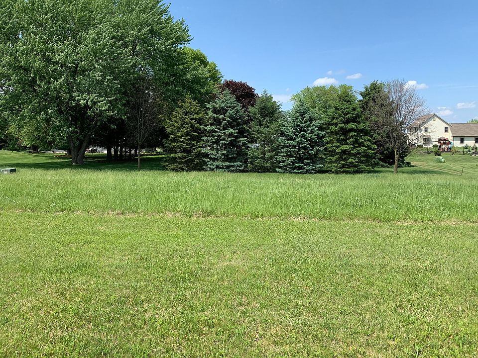 1st image of 1441 Red Oak Dr