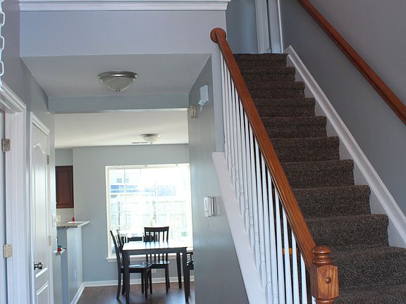 5th image of 405 N Keene Way Dr