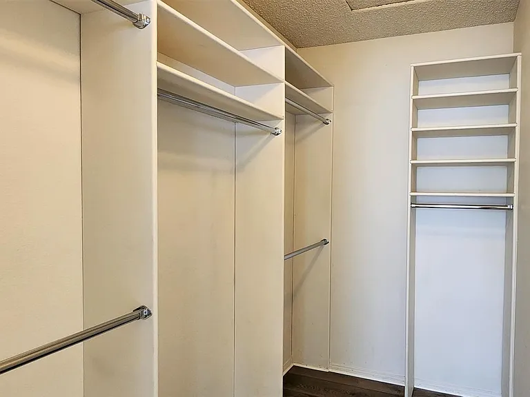 3219 W Avenue J4 — Photo 14