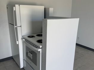 140 112th Ave APT B-2, Saint Petersburg, FL 33706