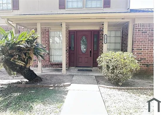 4 bed, 2394 sqft, $2,395 — Photo 4