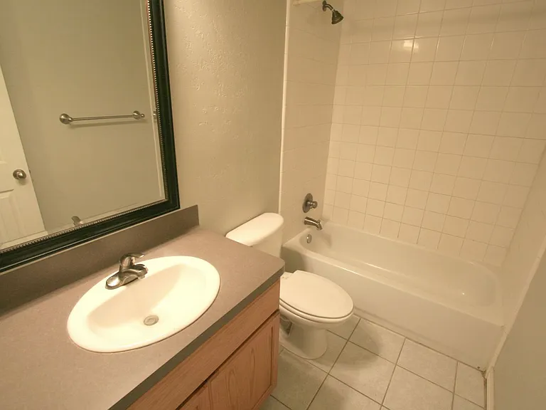 4402 Boyett St #A-D — Photo 10