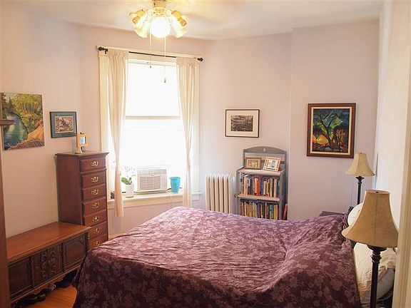 4th image of 6524 N Bosworth Ave