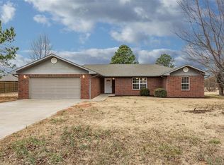 77 Dogwood Trl, Eufaula, OK 74432
