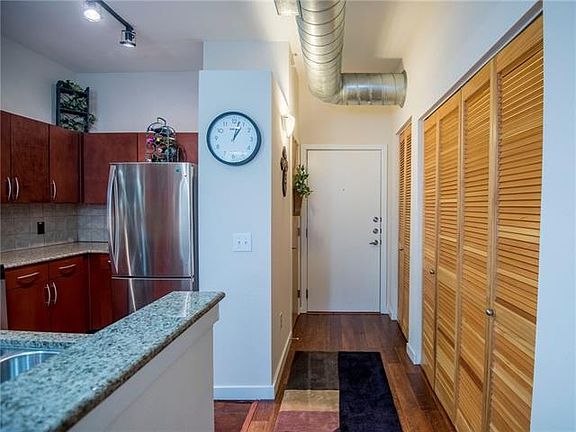 2nd image of 201 W Lancaster Ave Unit 101