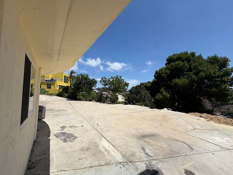 3013 Horton Ave — Photo 30