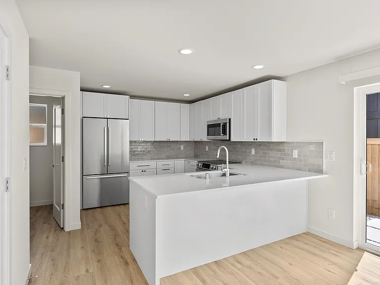 12333C 40th Ave NE #C — Photo 10