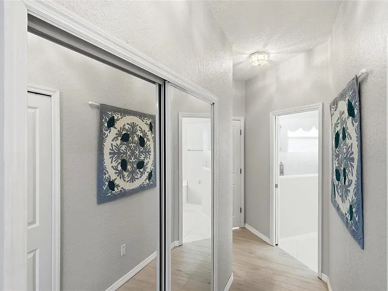 2499 Silver Palm Rd — Photo 14