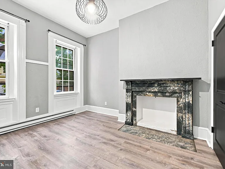 520 Spruce St #1 — Photo 2