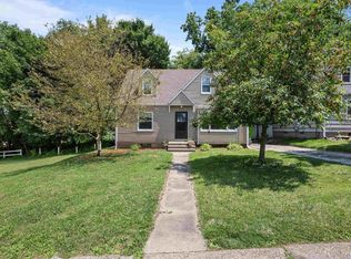 2172 Stadium Dr, Rock Island, IL 61201