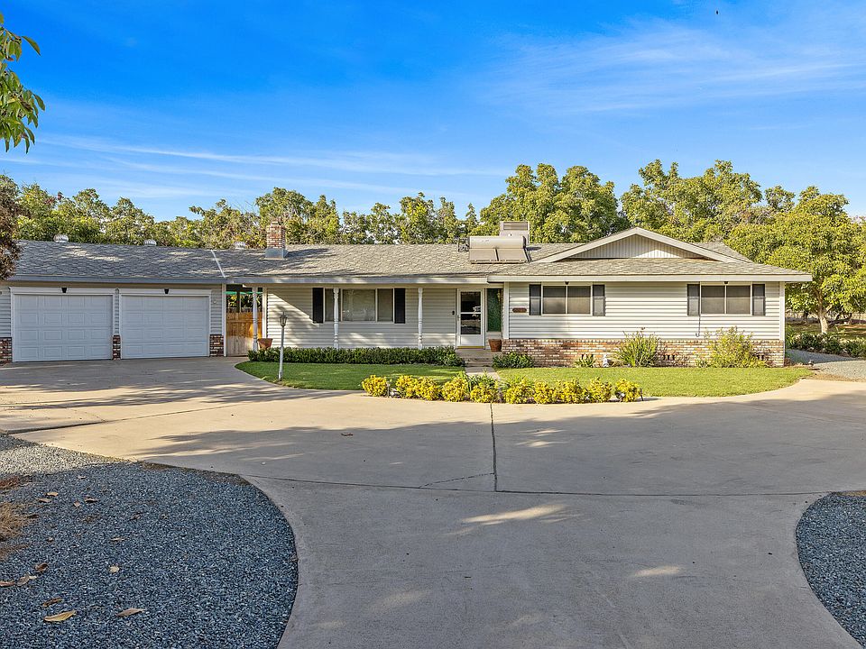 1st image of 15098 Avenue 256