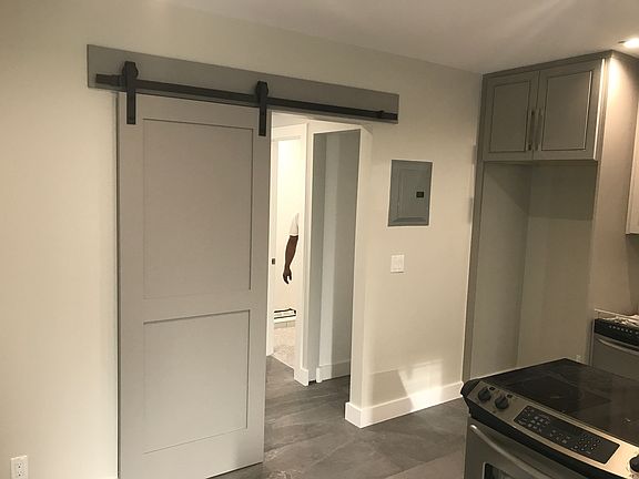 2nd image of 3808 S Olive Ave