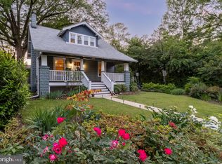 8118 Flower Ave, Takoma Park, MD 20912