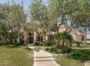 9 Royal Waters Dr, San Antonio, TX 78248