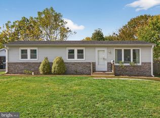 1059 Henn Ave, Ephrata, PA