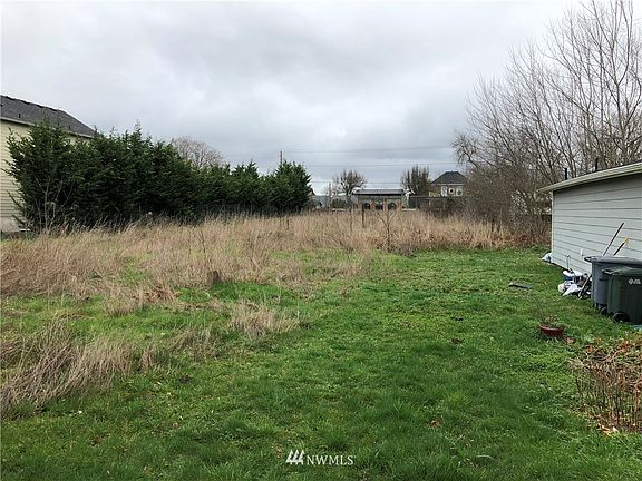 5th image of 1513 4th Avenue NW