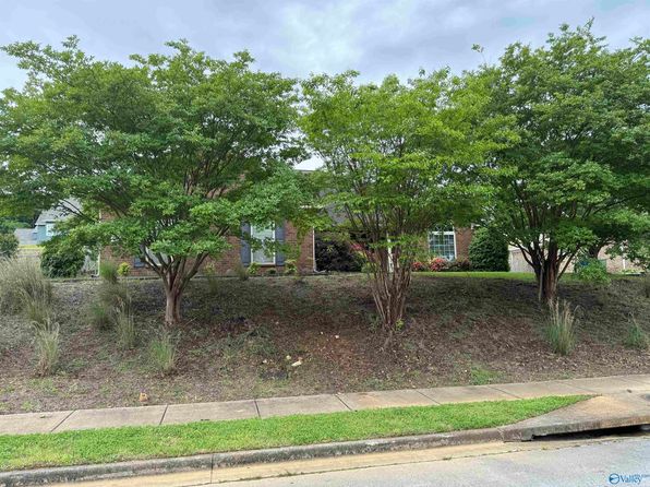 2203 Rosebrooke Dr SW