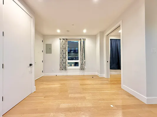 Rented by Doorway NYC, LLC | media 6