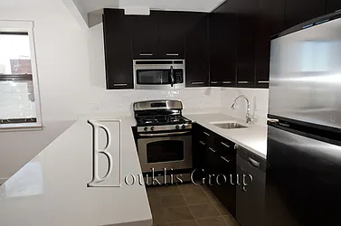 Rented by Bouklis Group