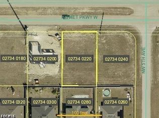 504 Kismet Pkwy W, Cape Coral, FL 33993