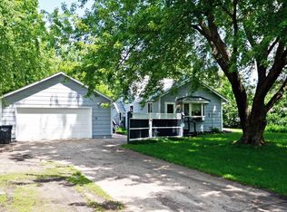 2005 Deerwood Ln NE, East Bethel, MN 55092