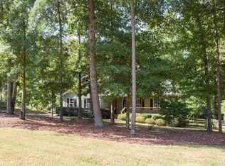 105 Johnson Dr, Simpsonville, SC 29681