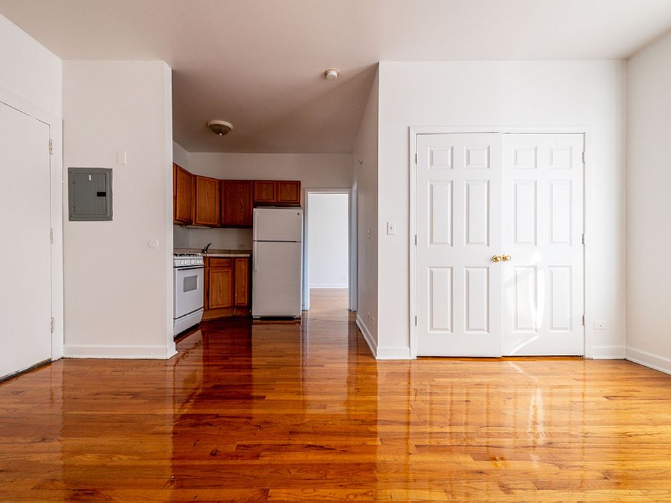 1st image of 5836-46 W Madison St #5049