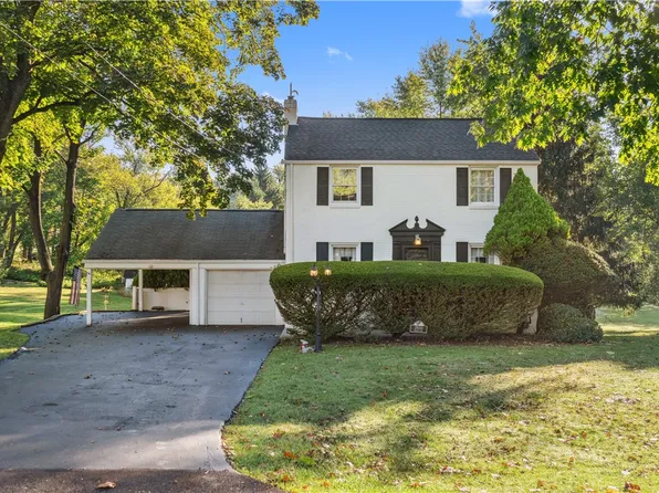 2810 Herron Ln, Glenshaw, PA 15116