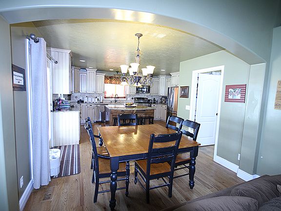 3rd image of 13848 S Belle Isis Bay