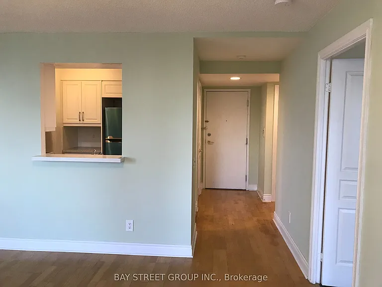 5 Northtown Way #1811 — Photo 5