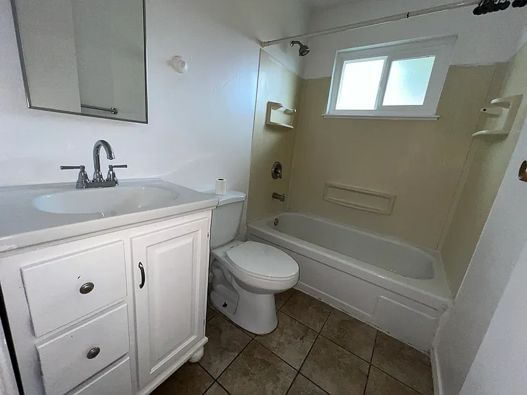 915 Aston Ave #921 — Photo 9