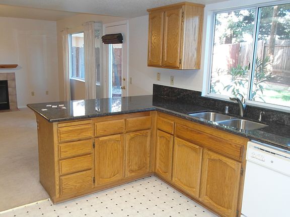 4th image of 9325 Grassy Knoll Way