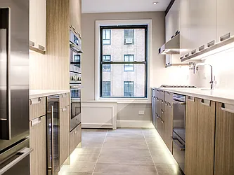 Sold by Argent Advisors LLC