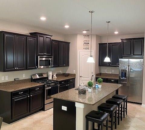 5th image of 902 Terra Vista St