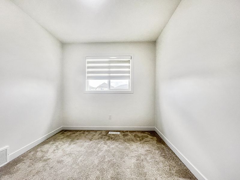 Edmonton House for rent - 3 Bedrooms — photo 13