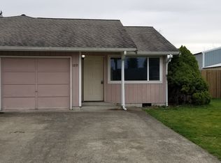 1855 Garfield St, Enumclaw, WA 98022