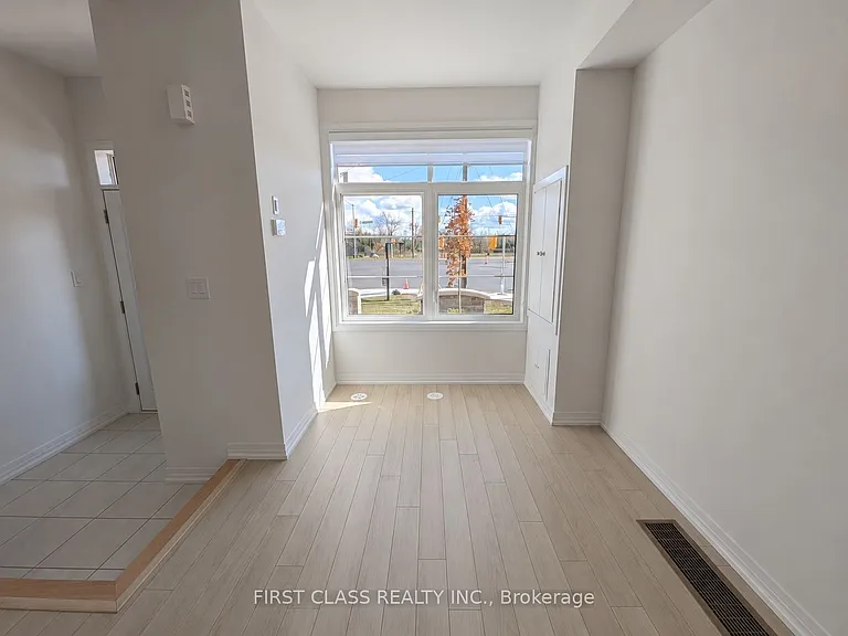 656 Copper Creek Dr — Photo 5