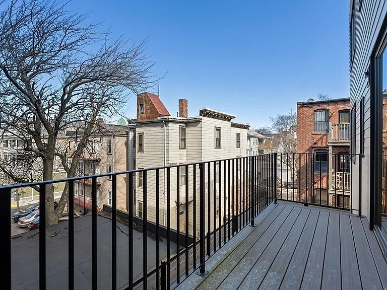 3171 Washington St #204 — Photo 14