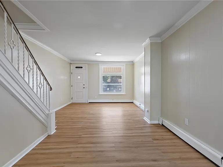 2307 S 5th St — Photo 11