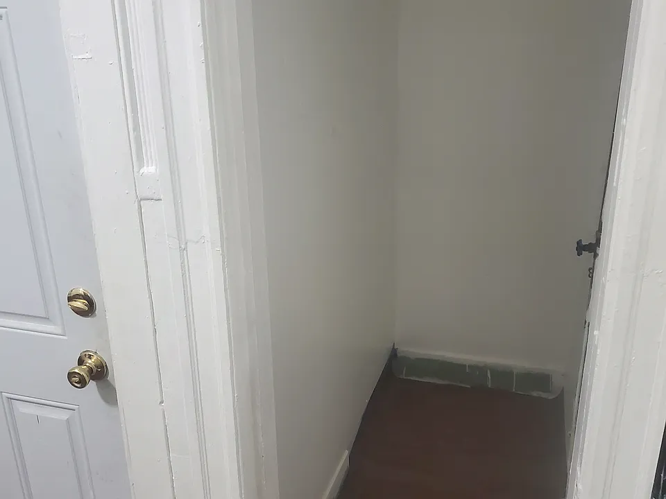 kitchen pantry