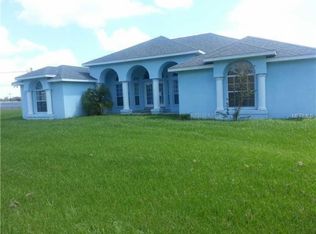 3118 Lewis Rd, Dover, FL 33527