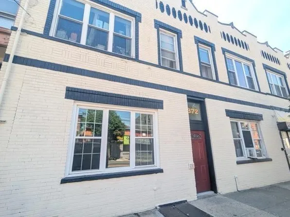 372 Palisade Ave, Jersey City, NJ 07307