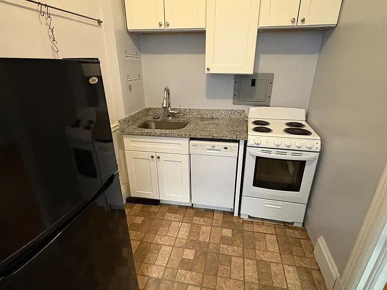 1091 Boylston St #47 — Photo 7